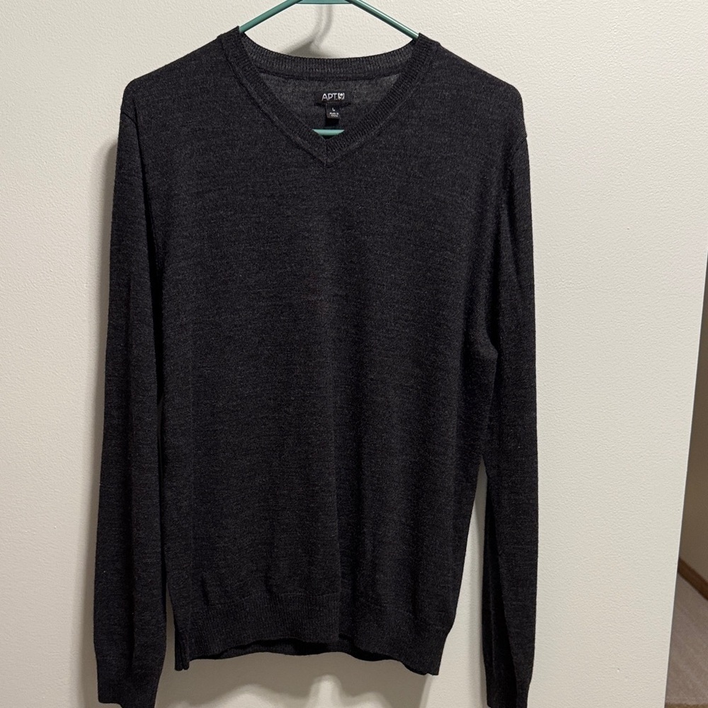 Apt. 9 Men's Charcoal V-Neck Sweater